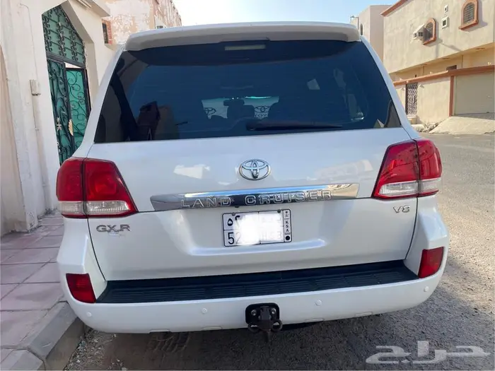 لاندكروزر 2011 GXR3 5
