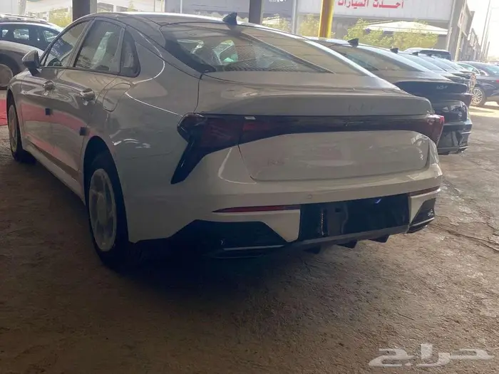 كيا كي فايف 2026 3