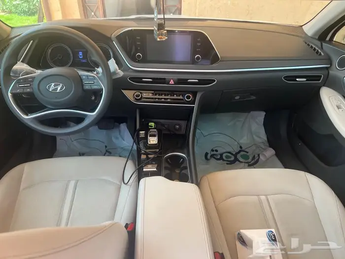 سوناتا 2020 فئه GLS ابيض لؤلؤي 5