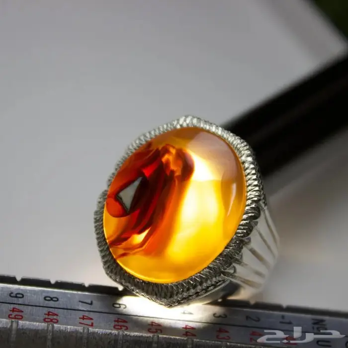 خاتم عقيق يماني مصور مزعفر 3