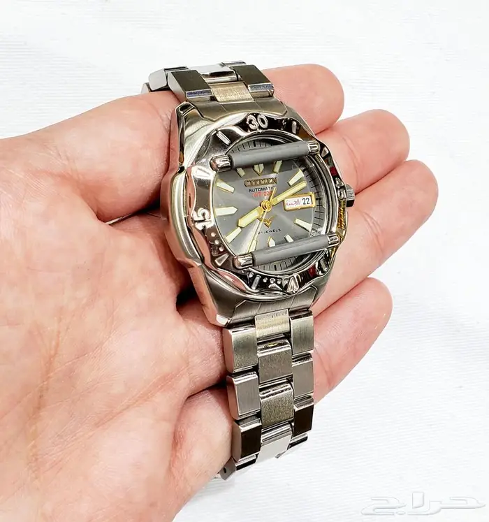 ساعة سيتيزن اليابانية الاصلية ب500 ريال فنتج 1