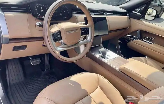 للبيع رانج فوج 2024 فئه Auto -فل كامل وارد كندا شبه اصفار 3