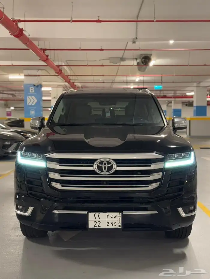 لاندكروزر VXR مديل 2023 2