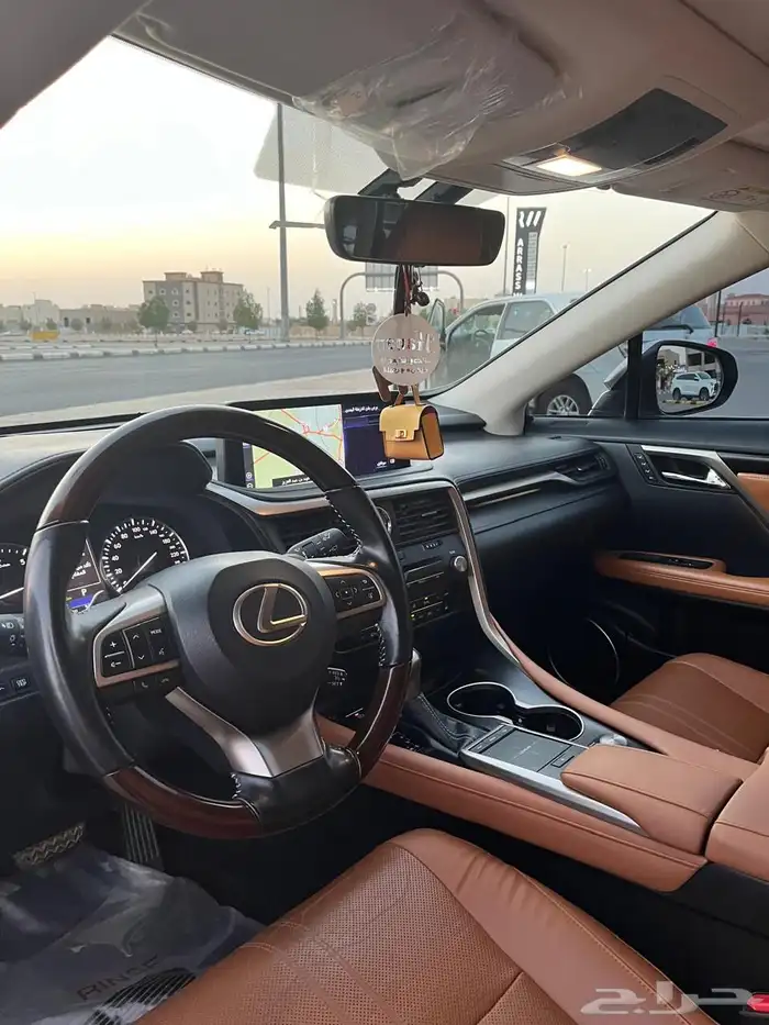لكزس RX 350 موديل 2022 5