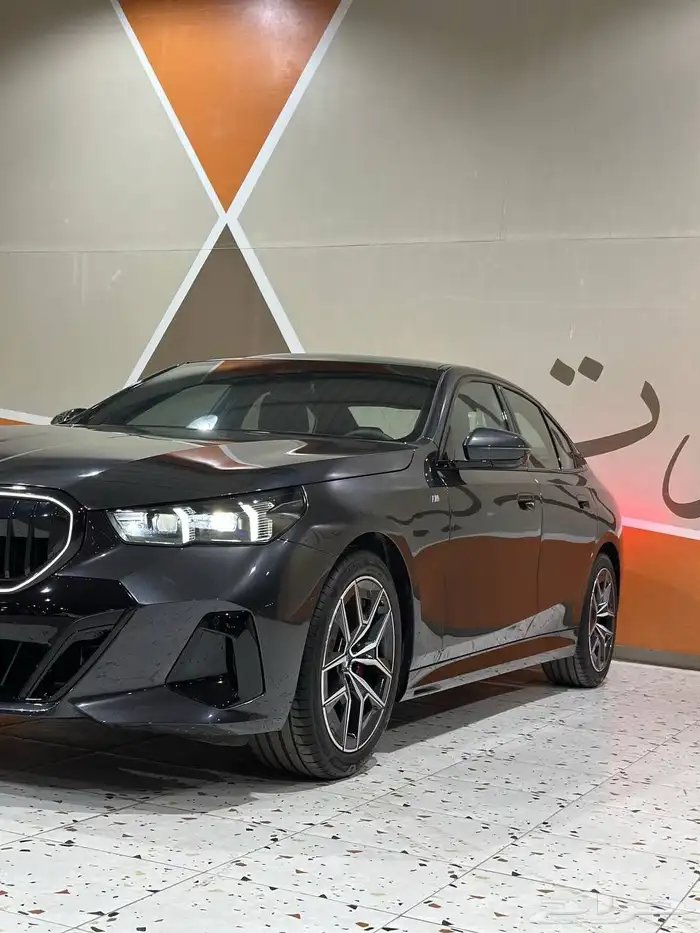 بي ام دبليو 520i 2025 kit M . رصد الفخامة 5