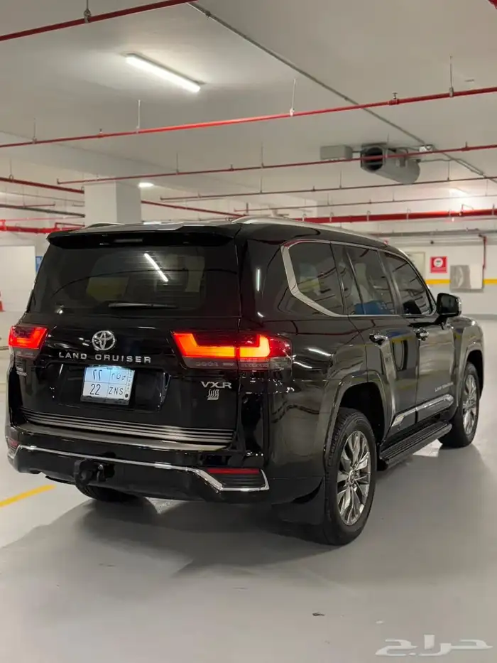 لاندكروزر VXR مديل 2023 10
