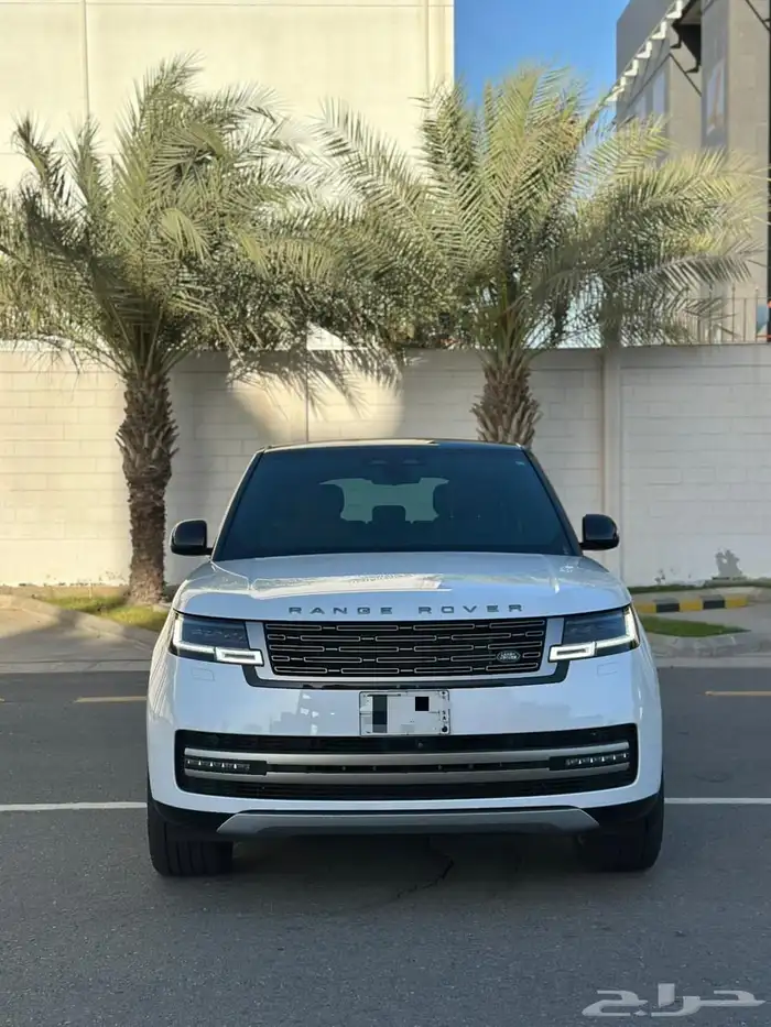 رنج روفر HSE 2024 سعودي ناغي على الضمان والصيانة 1