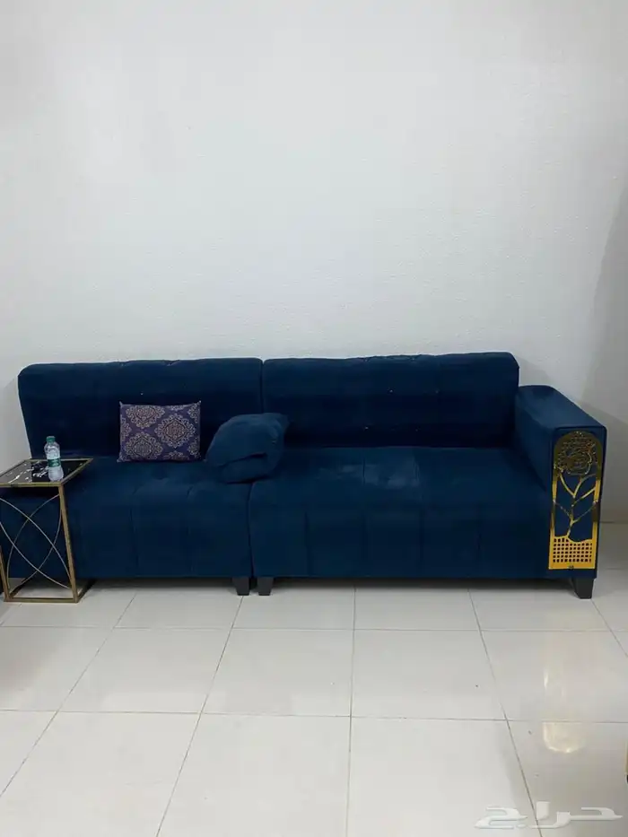 كنب ودولاب مطبخ للبيع 1