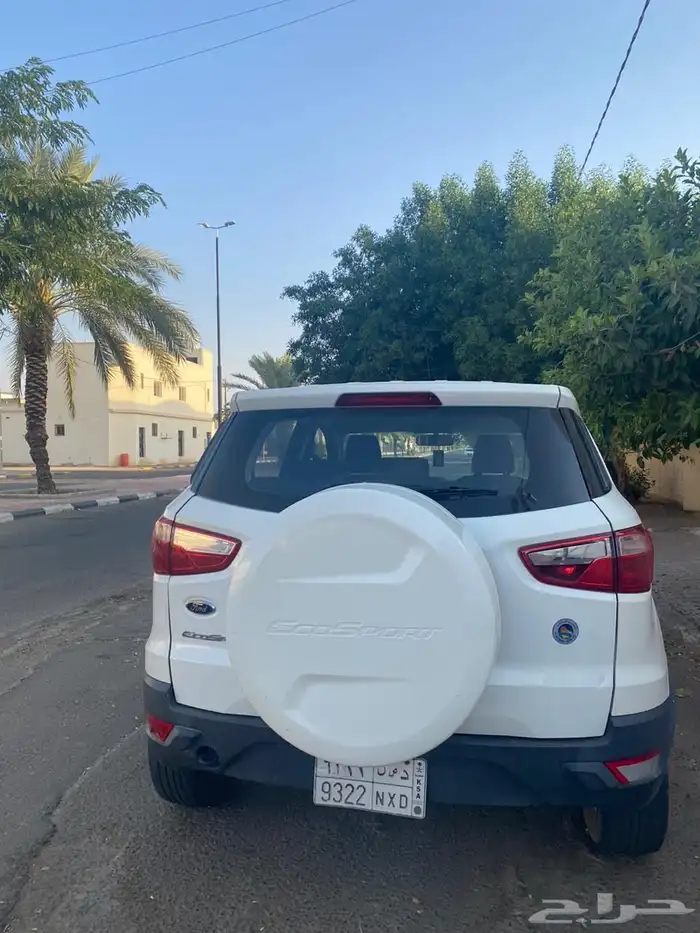للبيع نظيفه خاليه من الحوادث باقي التفاصيل واتس 2