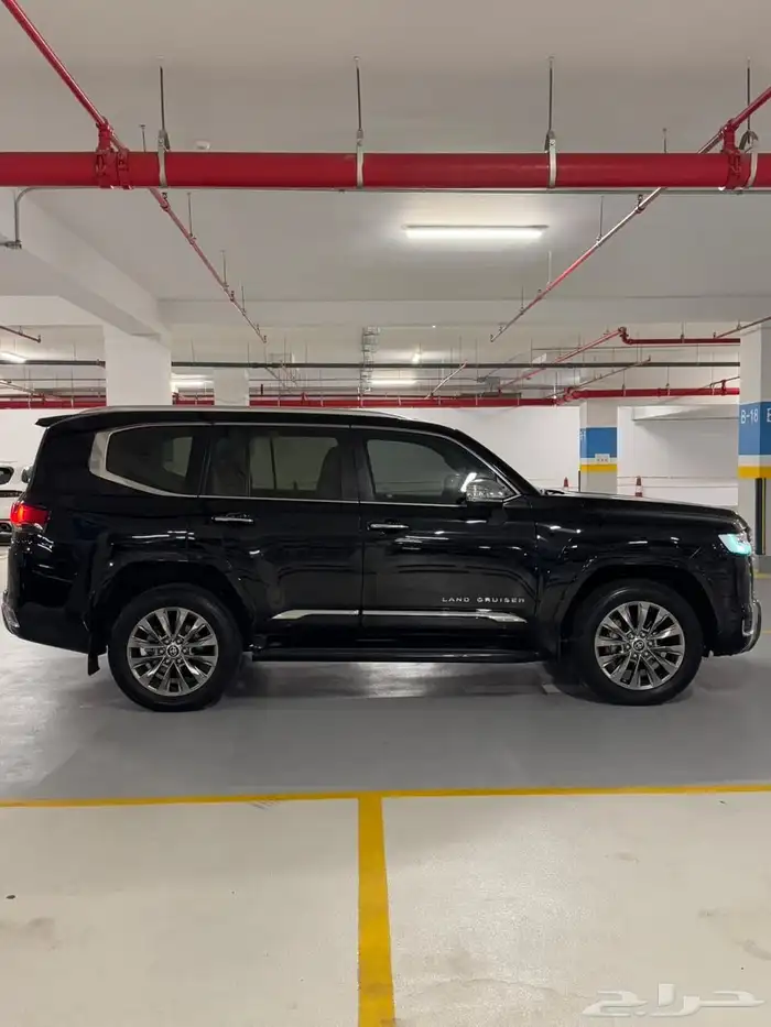 لاندكروزر VXR مديل 2023 5