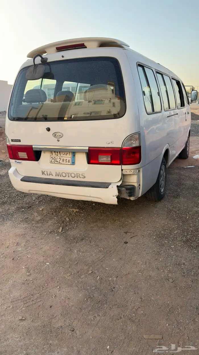 باص كيا بريجو قراند 18