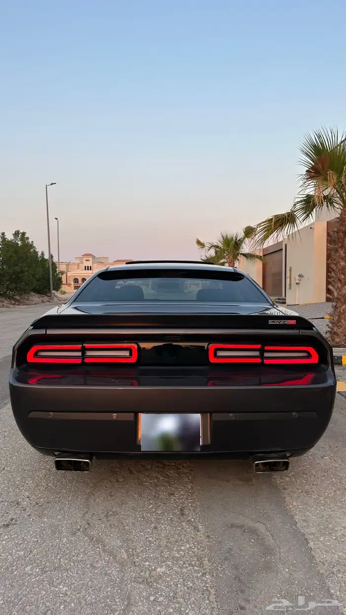 دوج تشالجر SRT 2013 6