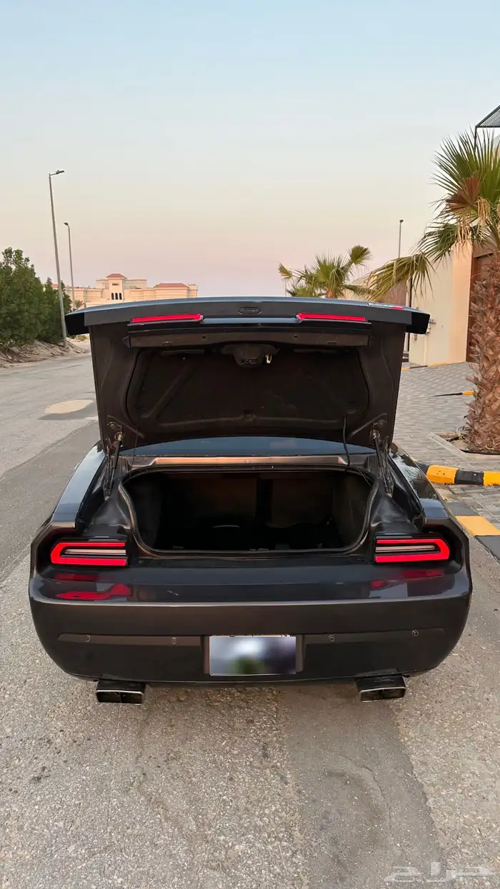 دوج تشالجر SRT 2013 38