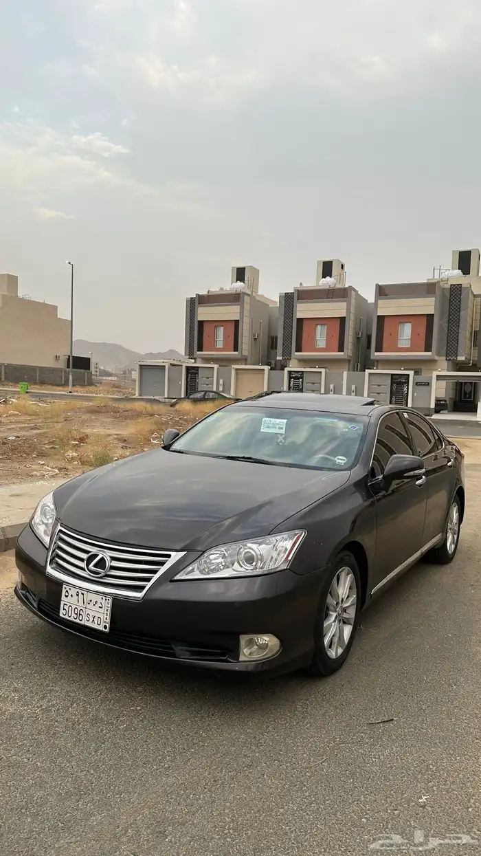 لكزس ES350 موديل 2010 2