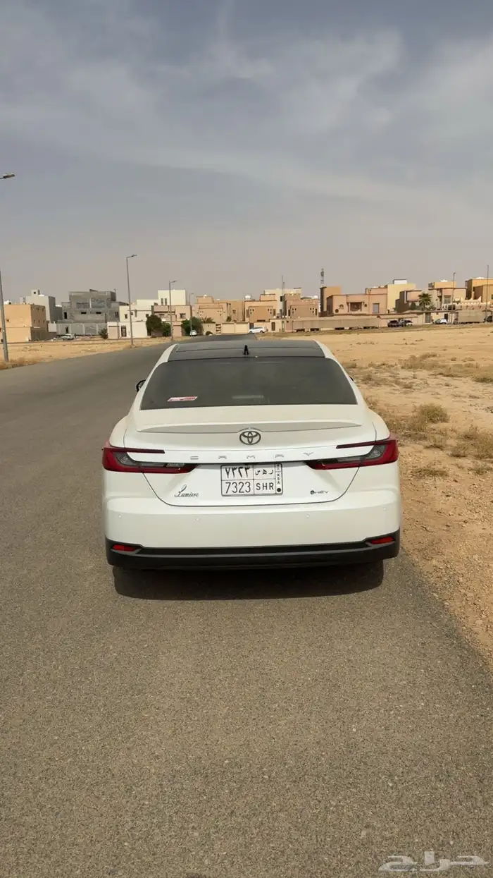 كامري لومير 2025 ممشى 5000km قابل لزياده 2