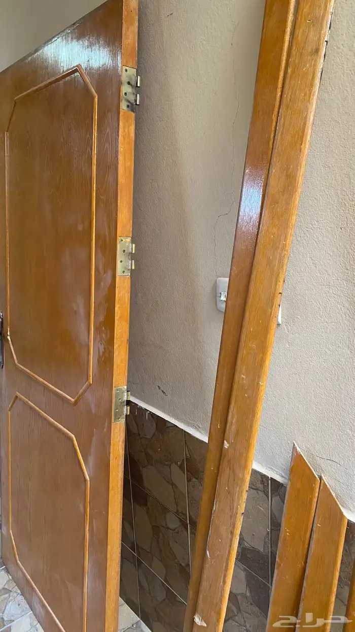 باب خشب للبيع 1
