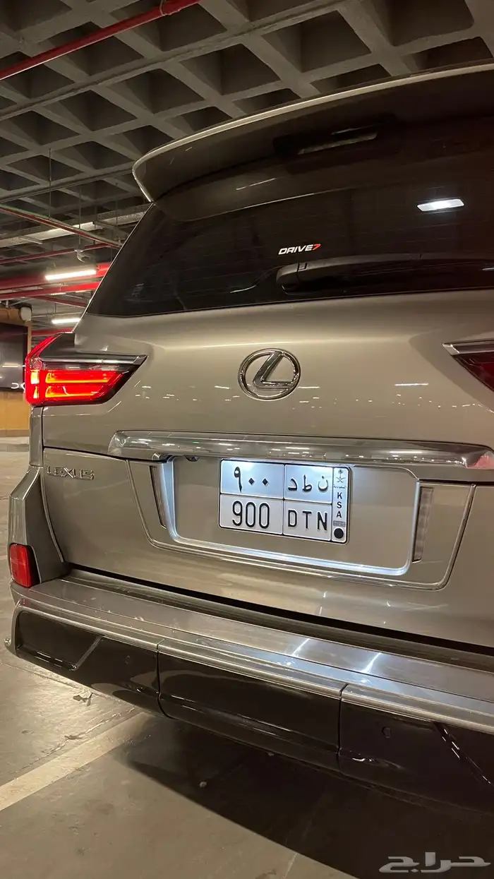 لكزس LX570 وارد عبد اللطيف جميل 2016 بحالة الوكالة 17