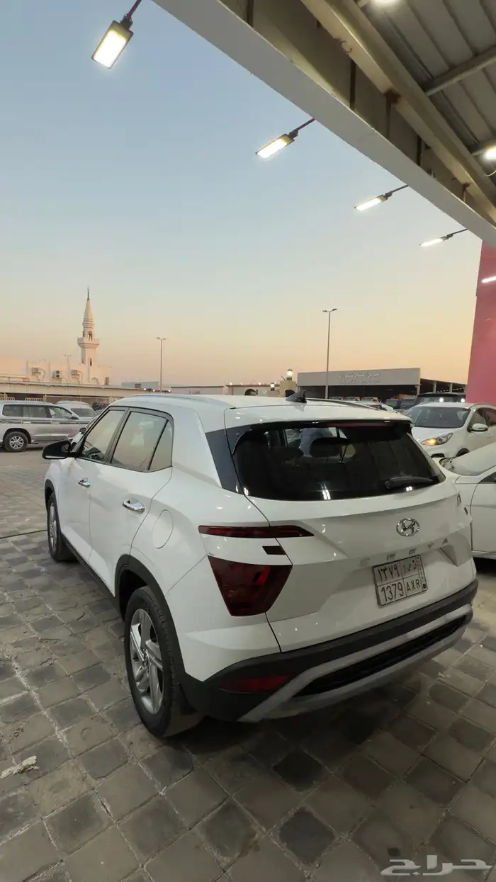 هونداي كريتا 2023 1600 سي سي ممشى 100 الف فقط بسعر طيب 6
