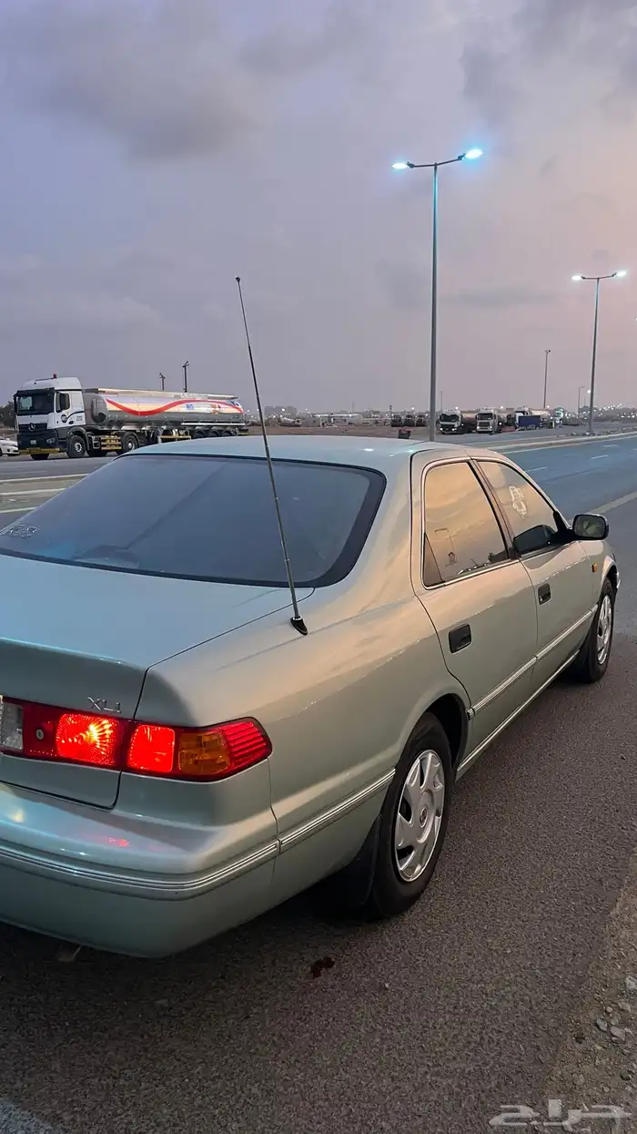 كامري للبيع موديل 2002 2