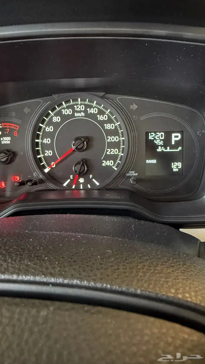 تويوتا كورولا 2023 شبه جديد 4 سلندر عداد ( 12 للف km فقط ) 12
