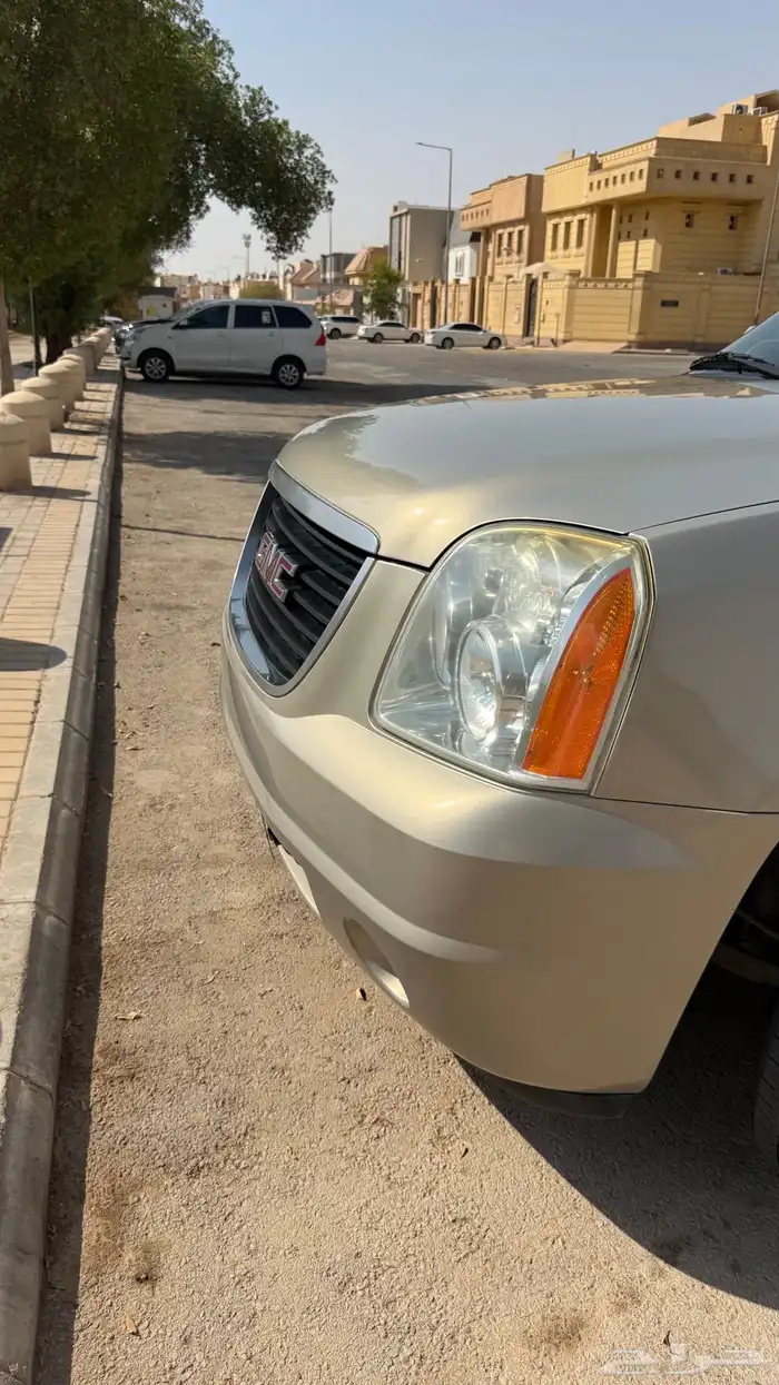 يوكن جي ام سي شاص طويل XL مديل 2011 18