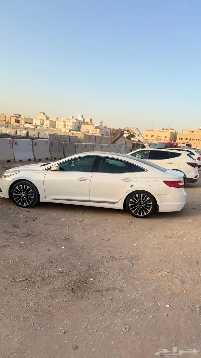 ازيرا مديل 2017 نضيف شرط الفحص 0