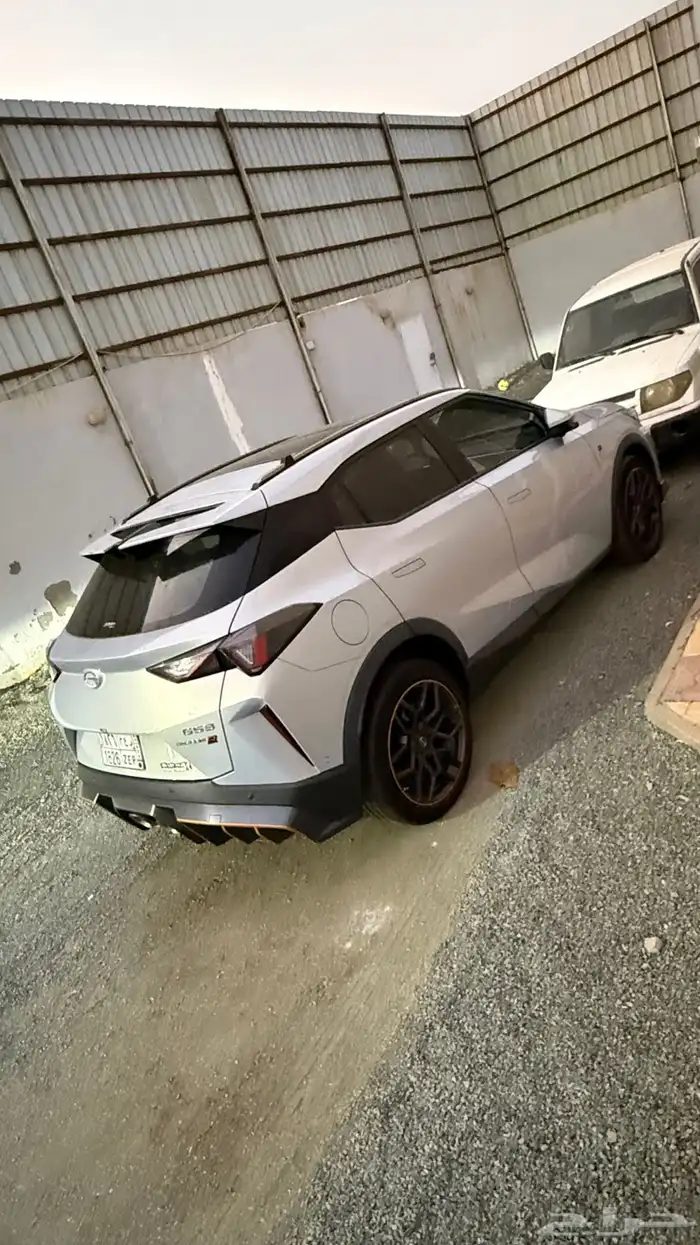 للبيع سيارة GAS GS3 4