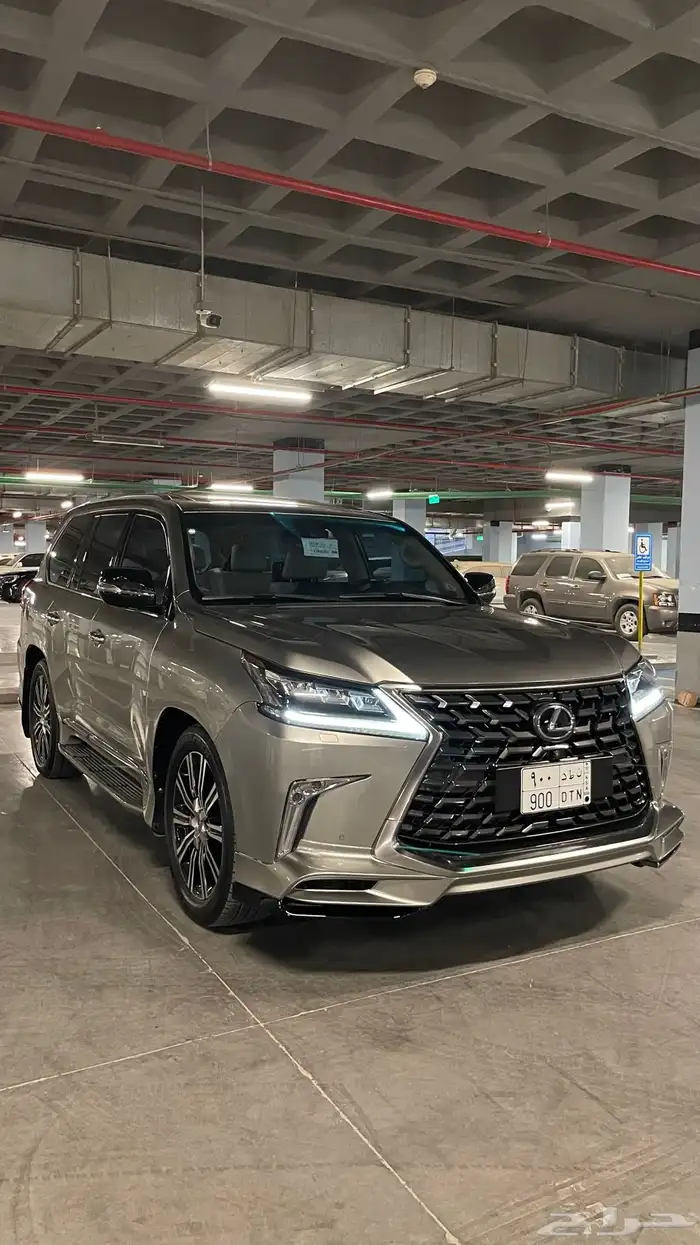 لكزس LX570 وارد عبد اللطيف جميل 2016 بحالة الوكالة 4