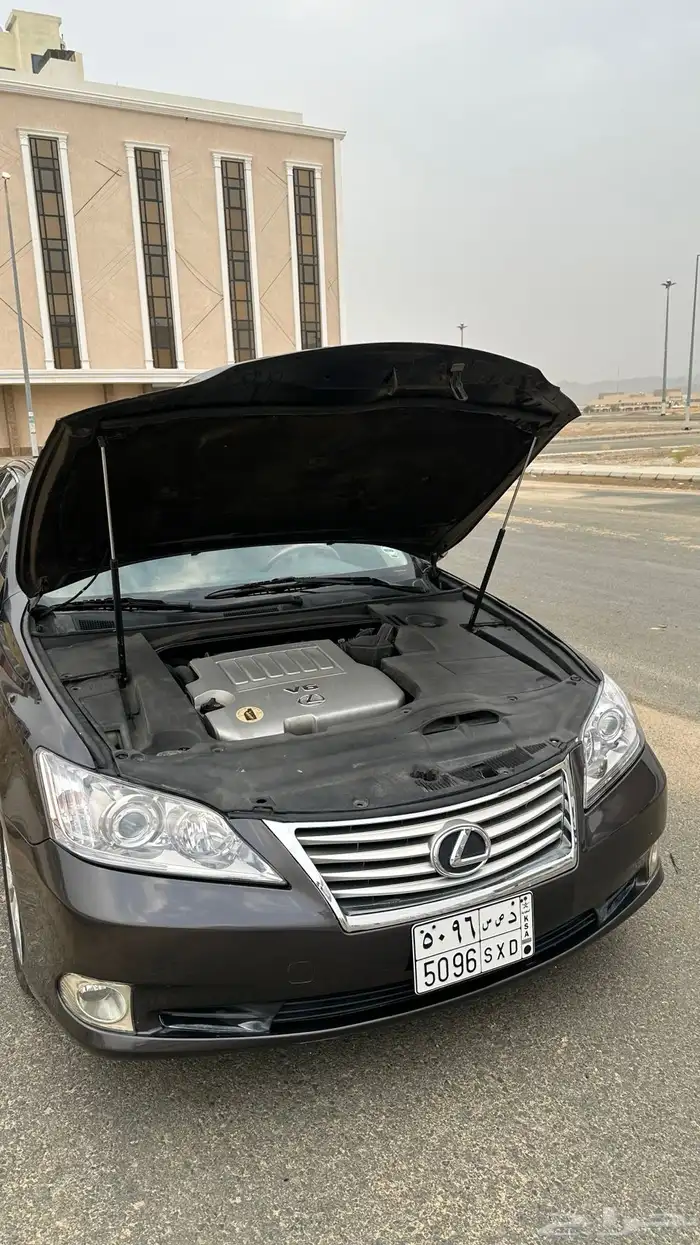 لكزس ES350 موديل 2010 16