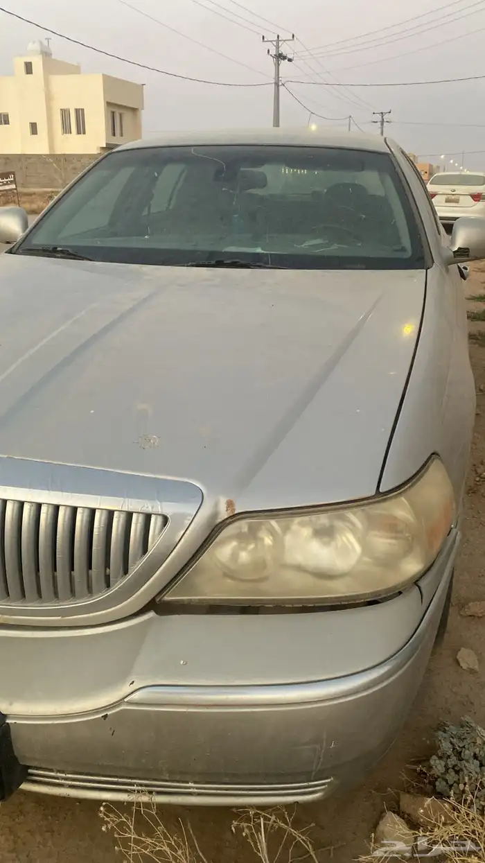 فورد لوكن 12