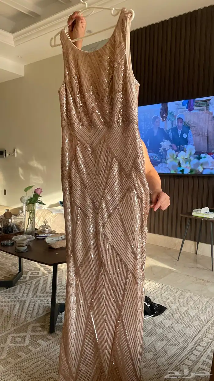 فساتين سهره وفستان ملكه للبيع بأسعار. منافسه 12