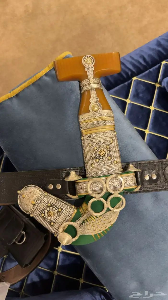 جنبيه حك زراف 1