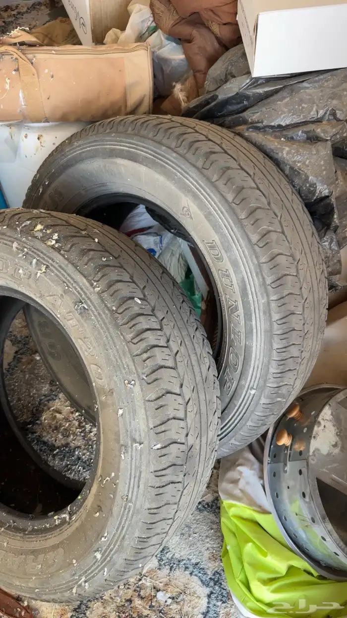 للبيع كفرات مستخدمه برادو وكاله عدد 2 4