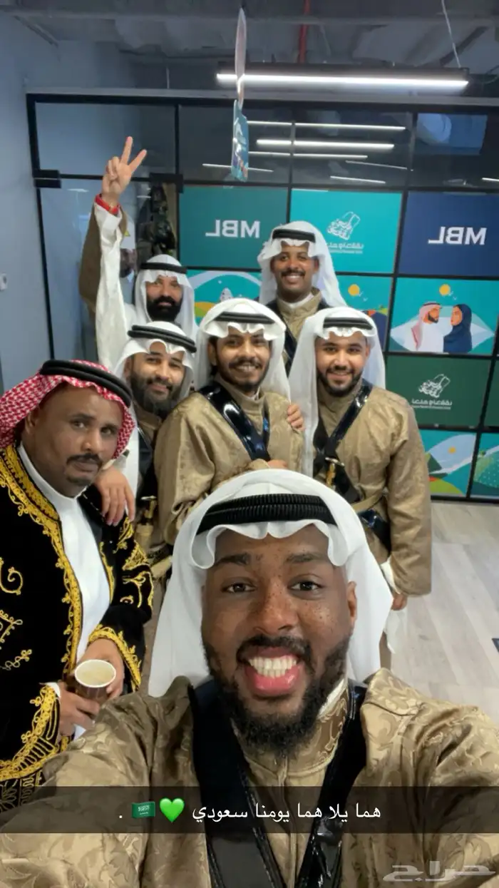 فرقة مؤسسة صدى الحجاز للفنون الشعبية 2