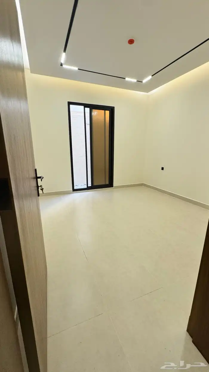 شقق ممتازه للبيع في حي الحزم سعر550 الف 9