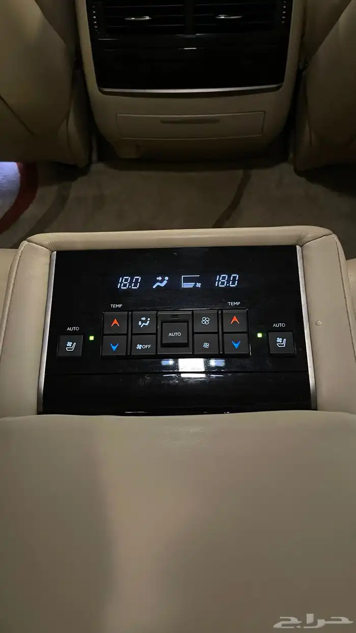لكزس LX570 وارد عبد اللطيف جميل 2016 بحالة الوكالة 52