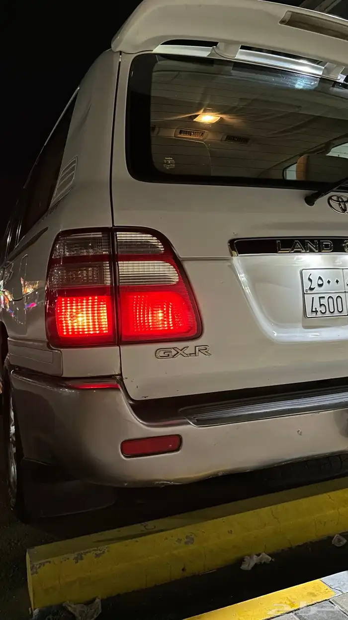 لاندكروزر 2005 gxr 9