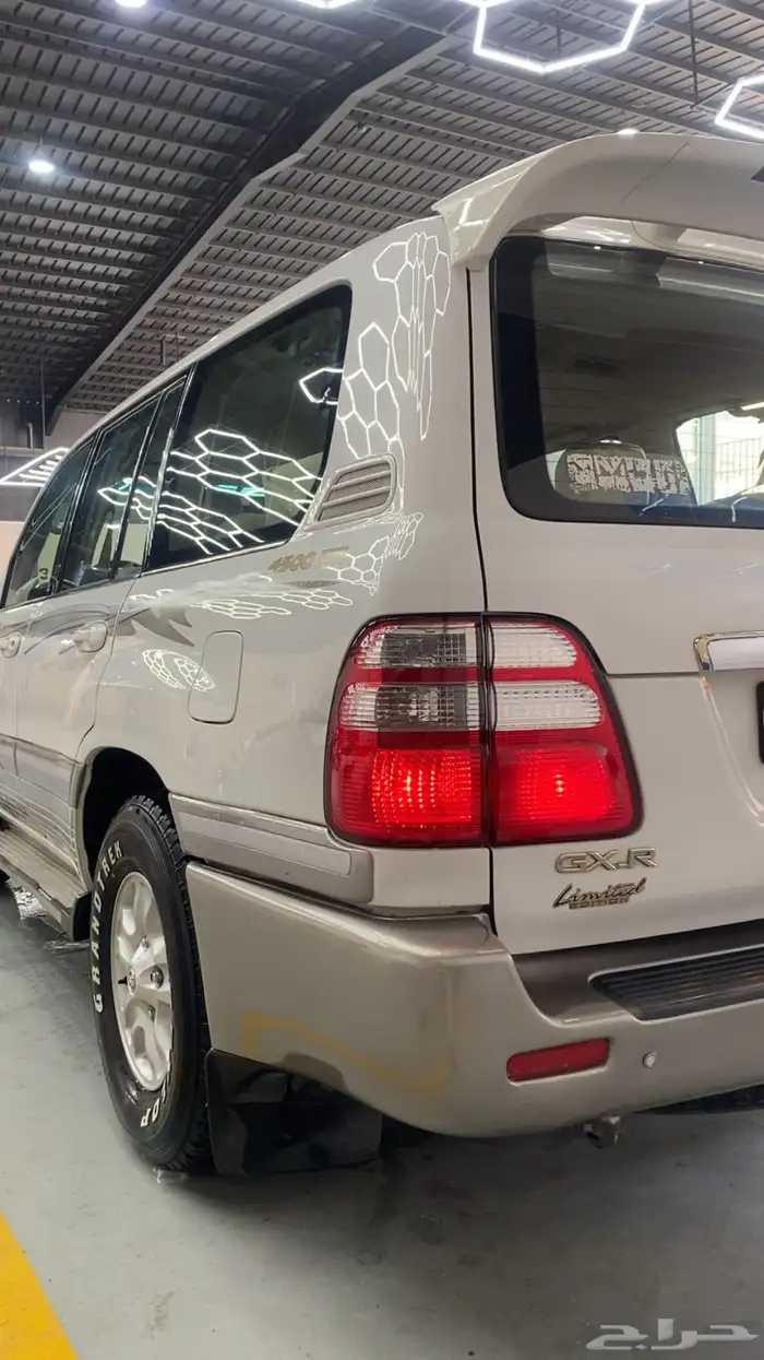 جيب لاند كروزر 2003 11