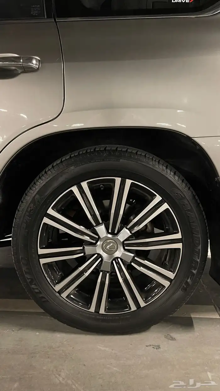لكزس LX570 وارد عبد اللطيف جميل 2016 بحالة الوكالة 58
