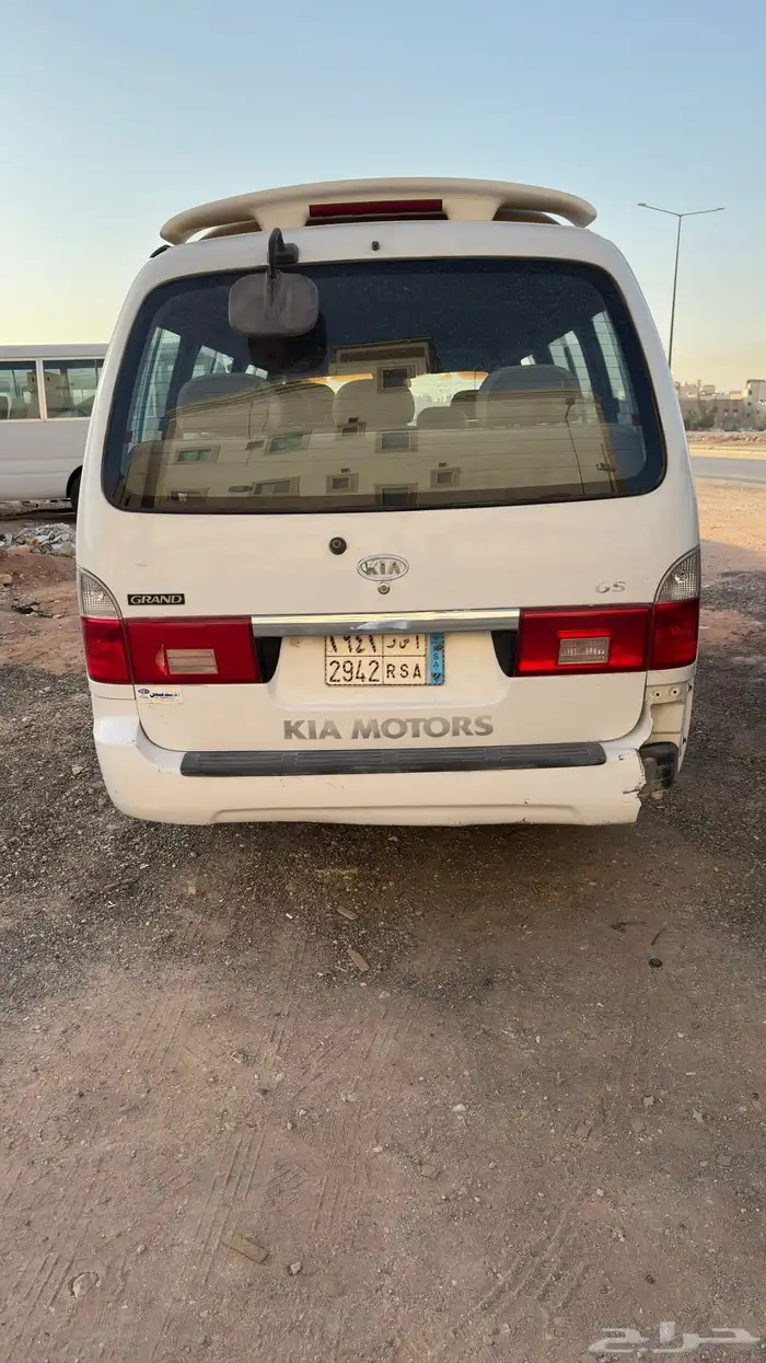 باص كيا بريجو قراند 17