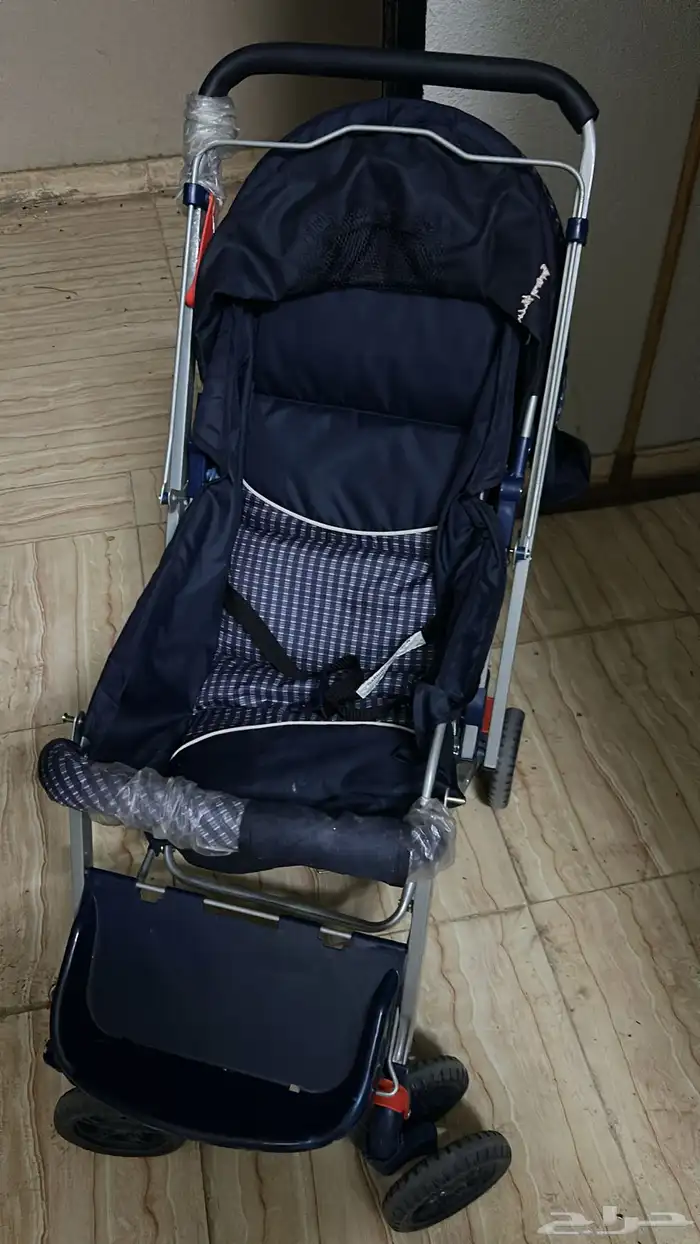 دراجه وعربيه اطفال جديدات والله سبب البيع عدم الحاجه لهم 0