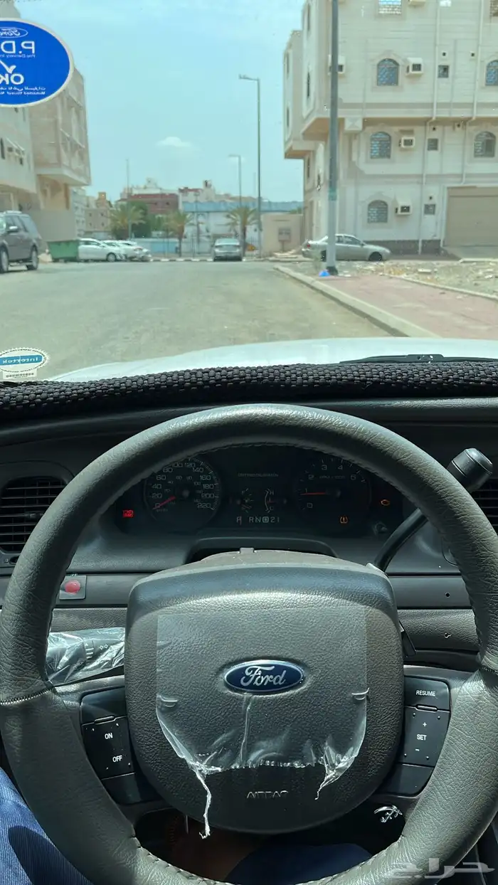 فورد فكتوريا بوليسي 13