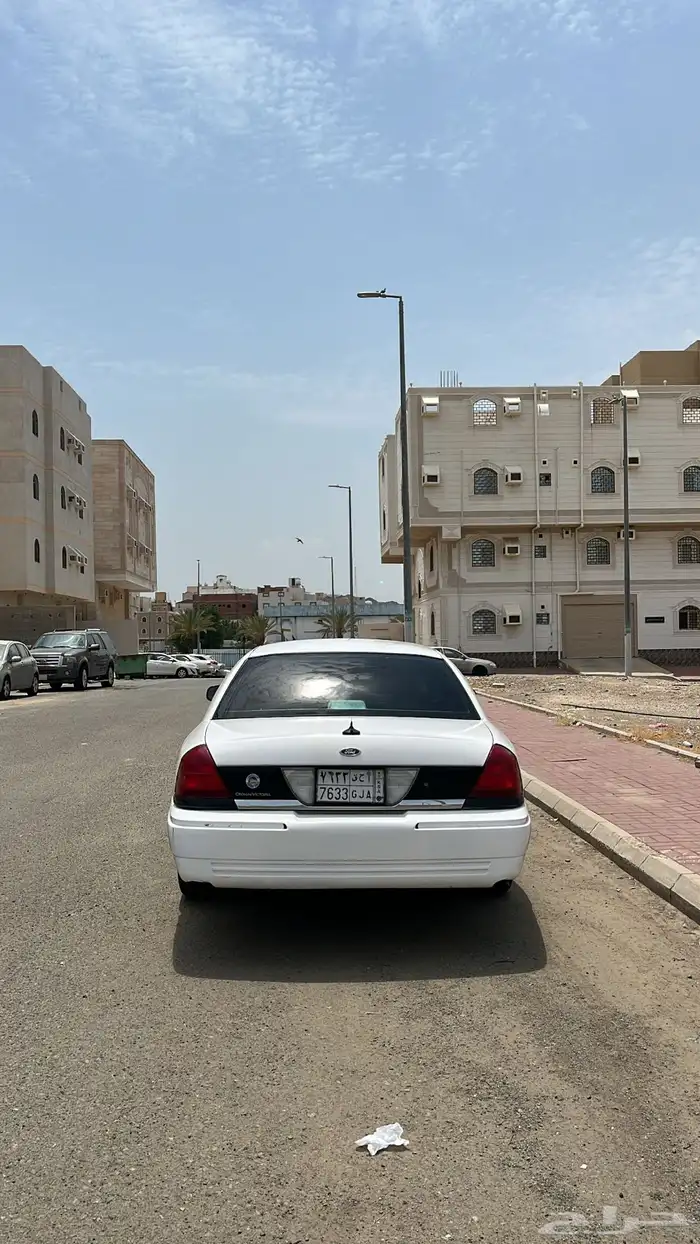 فورد فكتوريا بوليسي 1