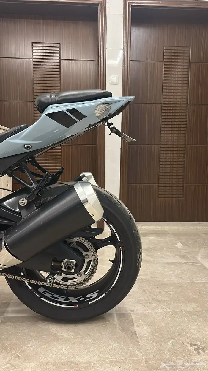 للبيع دباب GSXR مقاس 1000R موديل 2008 ( معدل ) 4
