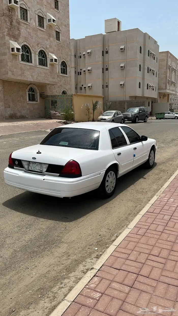 فورد فكتوريا بوليسي 5