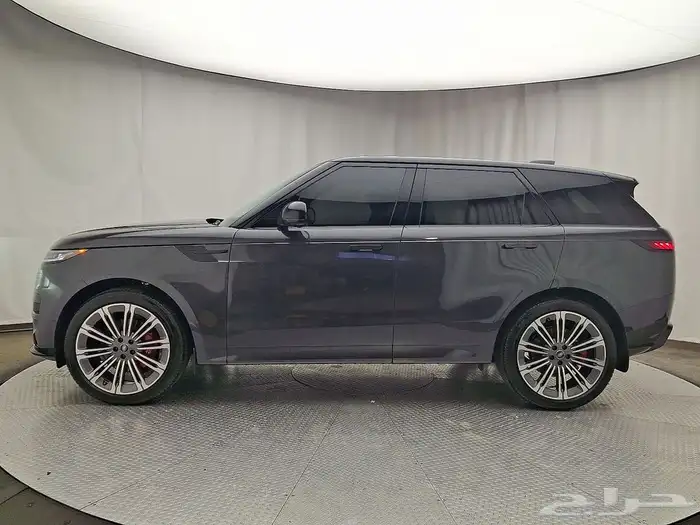 Range Rover Sport P400 Dynamic SE 2025 4