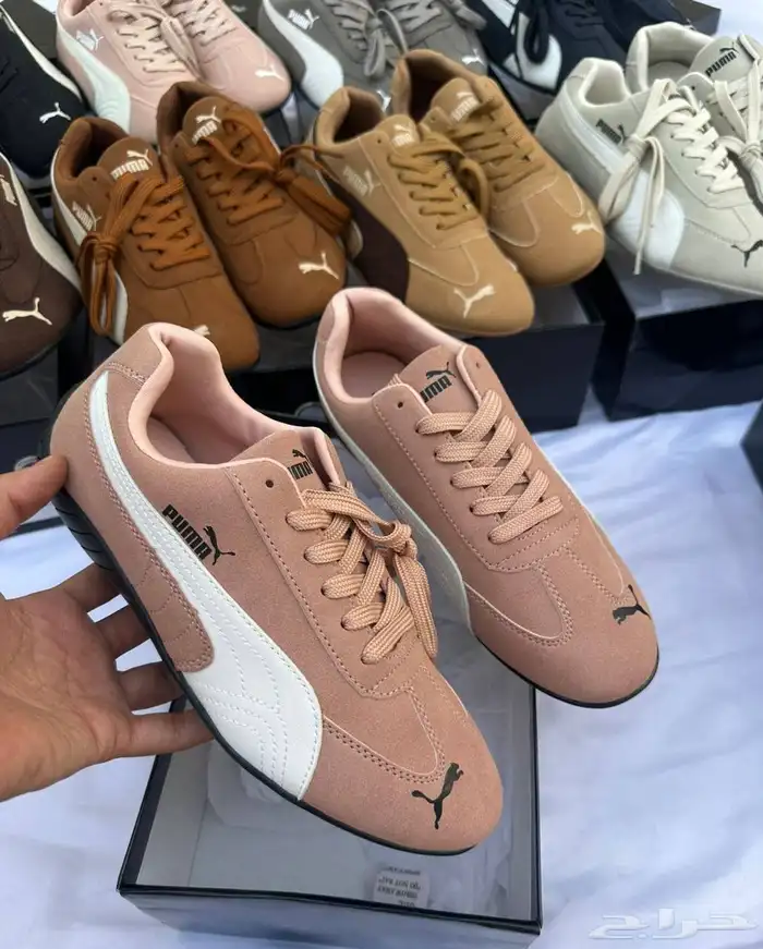 شوزات 46