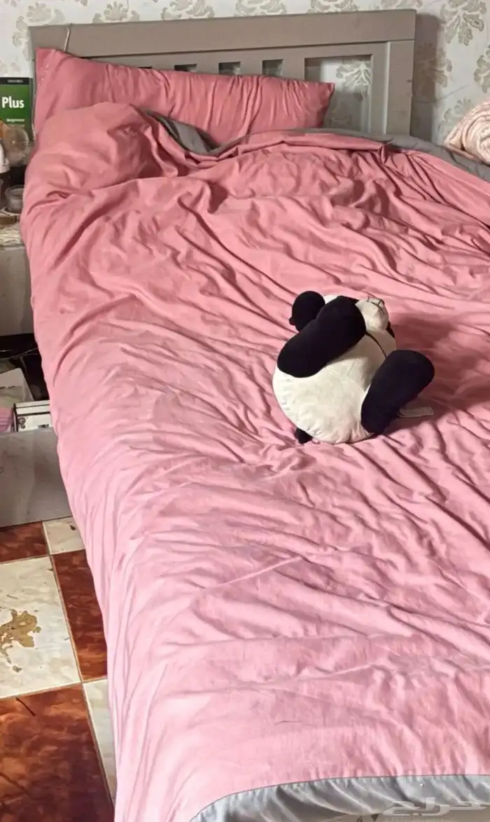 دوالب ملابس لترتيب الملابس و تعليق و سرير نوم شخص واحد 1