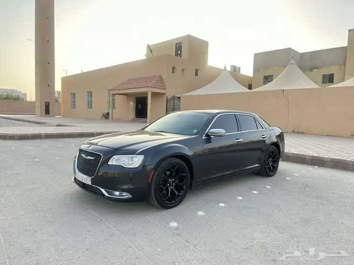 كرايسلر نظيفة 35