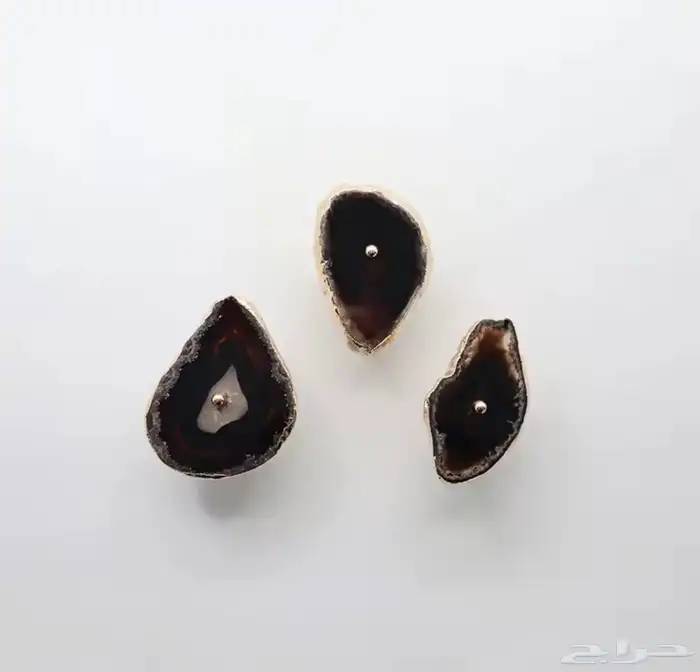 علاقات جدارية 1